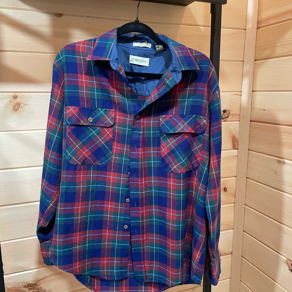 St. John's Bay 1980s button down 
High quality.